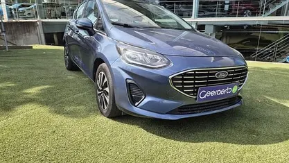 Blauw Gebruikt 2022 Ford Fiesta Titanium Hatchback | € 19.290 (Eerlijke prijs)