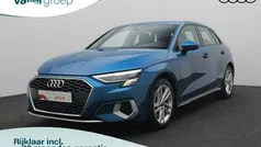 Blauw Gebruikt 2021 Audi A3 Sportback Advanced Hatchback | € 27.800 (Eerlijke prijs)