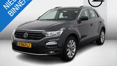 Grijs Gebruikt 2021 VW T-Roc Style SUV | € 19.299 (Eerlijke prijs)