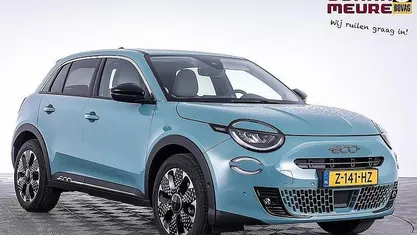 Occasion 2024 Fiat 600E La Prima SUV | € 26.900 (Eerlijke prijs)