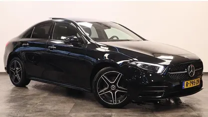 Occasion Mercedes A250 AMG line 218 PK (160 kW) 2022 Zwart Sedan