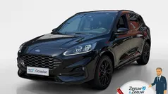 Zwart Gebruikt 2023 Ford Kuga ST-Line X SUV | € 28.440 (Eerlijke prijs)