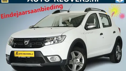 Wit Gebruikt 2020 Dacia Sandero Stepway Hatchback | € 13.450 (Eerlijke prijs)