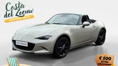 Bruin Gebruikt 2023 Mazda MX5 Luxury Cabriolet | € 29.950 (Eerlijke prijs)