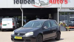 Zwart Gebruikt 2005 VW Golf IV S Hatchback | € 1.385 (Eerlijke prijs)