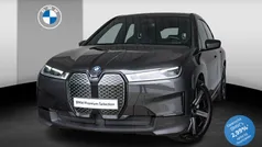 Grijs Gebruikt 2024 BMW iX Executive SUV | € 60.700 (Eerlijke prijs)