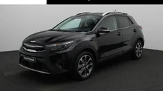 Gebruikt 2024 Kia Stonic SUV | € 26.400 (Eerlijke prijs)