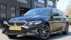 Zwart Gebruikt 2019 BMW 320 Executive Sedan | € 23.850 (Eerlijke prijs)