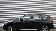 Zwart Gebruikt 2019 BMW X1 Efficient Dynamics SUV | € 26.440 (Eerlijke prijs)
