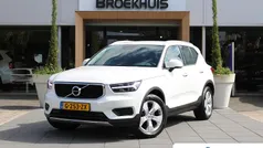 Gebruikt 2020 Volvo XC40 Momentum SUV | € 30.395 (Eerlijke prijs)