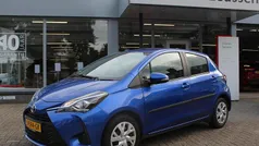 Blauw Gebruikt 2020 Toyota Yaris Active Hatchback | € 16.900 (Eerlijke prijs)