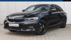 Gebruikt 2021 BMW 320e Executive Sedan | € 31.450 (Eerlijke prijs)