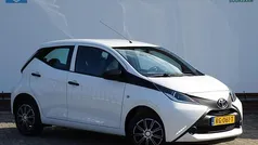Gebruikt 2017 Toyota Aygo Hatchback | € 6.450 (Goede deal)