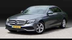 Grijs Gebruikt 2016 Mercedes E250 Ambition Sedan | € 31.500 (Eerlijke prijs)