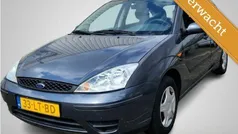 Grijs Gebruikt 2003 Ford Focus Hatchback | € 1.850 (Eerlijke prijs)