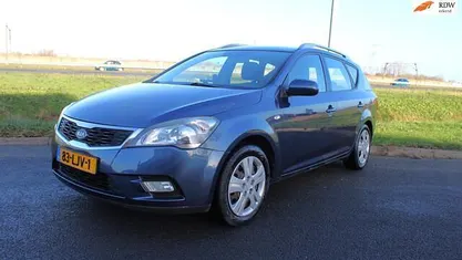 Gebruikt 2010 Kia Ceed Hatchback | € 2.975 (Eerlijke prijs)