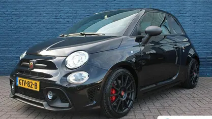 Zwart Gebruikt 2020 Fiat 500 Abarth Hatchback | € 19.895 (Eerlijke prijs)