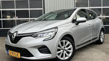 Gebruikt 2019 Renault Clio IV Intens Hatchback | € 9.950 (Eerlijke prijs)