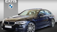 Zwart Gebruikt 2019 BMW 520 M Sport Sedan | € 31.900 (Eerlijke prijs)