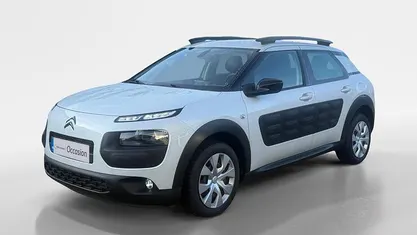 Occasion 2017 Citroën C4 Business Class SUV | € 10.935 (Goede deal)