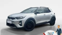 (b4s) silky silver/black m Gebruikt 2019 Kia Stonic SUV | € 14.435 (Eerlijke prijs)