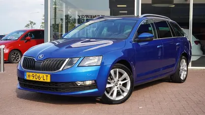 Gebruikt 2019 Skoda Octavia Business Line Stationwagen | € 15.999 (Eerlijke prijs)