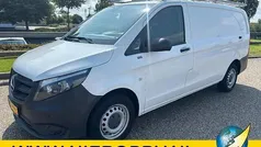 Wit Gebruikt 2021 Mercedes Vito MPV | € 22.500 (Eerlijke prijs)