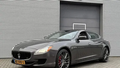 Grijs Occasion 2016 Maserati Quattroporte GranLusso Sedan | € 19.999 (Super prijs)