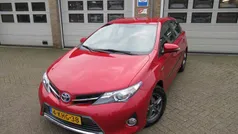 Gebruikt 2013 Toyota Auris Hatchback | € 13.950 (Eerlijke prijs)
