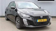 Zwart Nieuw 2025 Peugeot 208 Style Hatchback | € 22.854 (Goede deal)