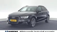 Zwart Gebruikt 2020 Audi A3 Sportback e-tron S-Line Sedan | € 19.949 (Super prijs)