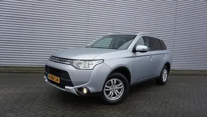 Occasion 2015 Mitsubishi Outlander Edition SUV | € 8.950 (Eerlijke prijs)