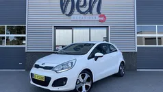 Wit Gebruikt 2012 Kia Rio Plus Hatchback | € 6.450 (Eerlijke prijs)