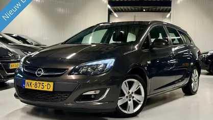 Occasion 2013 Opel Astra Design Edition Stationwagen | € 3.990 (Eerlijke prijs)
