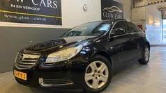 Zwart Gebruikt 2010 Opel Insignia Edition Hatchback | € 6.750 (Eerlijke prijs)