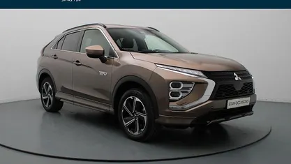 Gebruikt 2023 Mitsubishi Eclipse Cross Instyle SUV | € 23.990 (Eerlijke prijs)