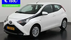 Gebruikt 2021 Toyota Aygo X-play Hatchback | € 12.695 (Eerlijke prijs)