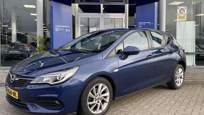 Occasion 2020 Opel Astra Edition Hatchback | € 12.950 (Eerlijke prijs)