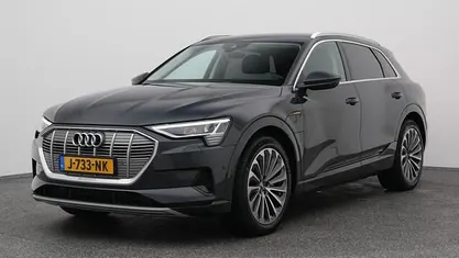Occasion 2020 Audi e-tron Comfort SUV | € 19.500 (Super prijs)