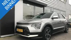 Grijs Gebruikt 2023 Kia Niro SUV | € 29.650 (Eerlijke prijs)