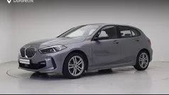 Gebruikt 2022 BMW 120 M Sport Hatchback | € 31.895 (Eerlijke prijs)