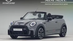 Moonwalk grey (grijs metallic) Gebruikt 2022 Mini Cooper S Cabriolet Cabriolet | € 36.950 (Eerlijke prijs)