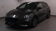 Grijs Gebruikt 2020 Ford Focus Business Edition Hatchback | € 17.794 (Eerlijke prijs)