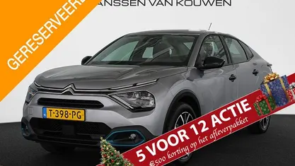 Gebruikt 2023 Citroën e-C4 Feel Sedan | € 20.395 (Eerlijke prijs)