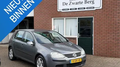 Occasion VW Golf IV 116 PK (85 kW) 2006 Grijs (metallic) Hatchback