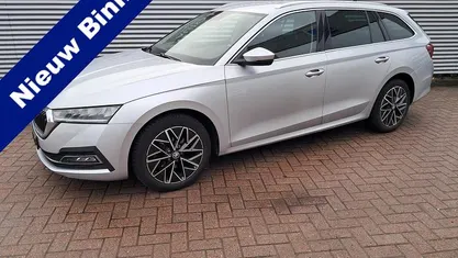 Occasion Skoda Octavia Business Line 112 PK (82 kW) 2021 Grijs Stationwagen