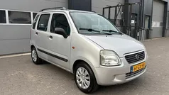 Gebruikt 2001 Suzuki Wagon R GL Hatchback | € 2.250 (Eerlijke prijs)