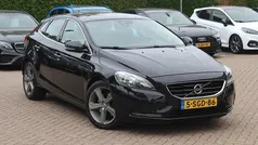 Gebruikt 2013 Volvo V40 Momentum Stationwagen | € 10.750 (Eerlijke prijs)