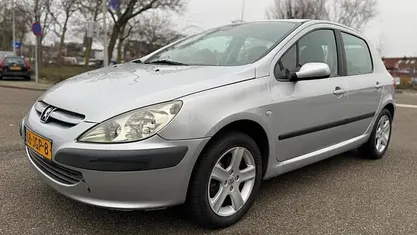 Occasion 2002 Peugeot 307 Hatchback | € 2.195 (Eerlijke prijs)