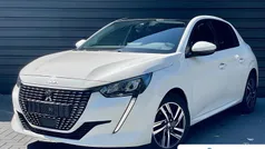 Wit Gebruikt 2020 Peugeot 208 Allure Hatchback | € 18.395 (Eerlijke prijs)
